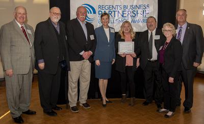 El Reno Mason Lodge #50, Redlands accept Regents Business Partnership Excellence Award